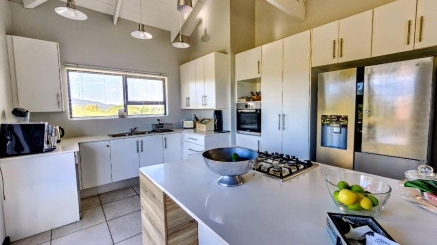 4 Bedroom Property for Sale in Kanonkop Western Cape